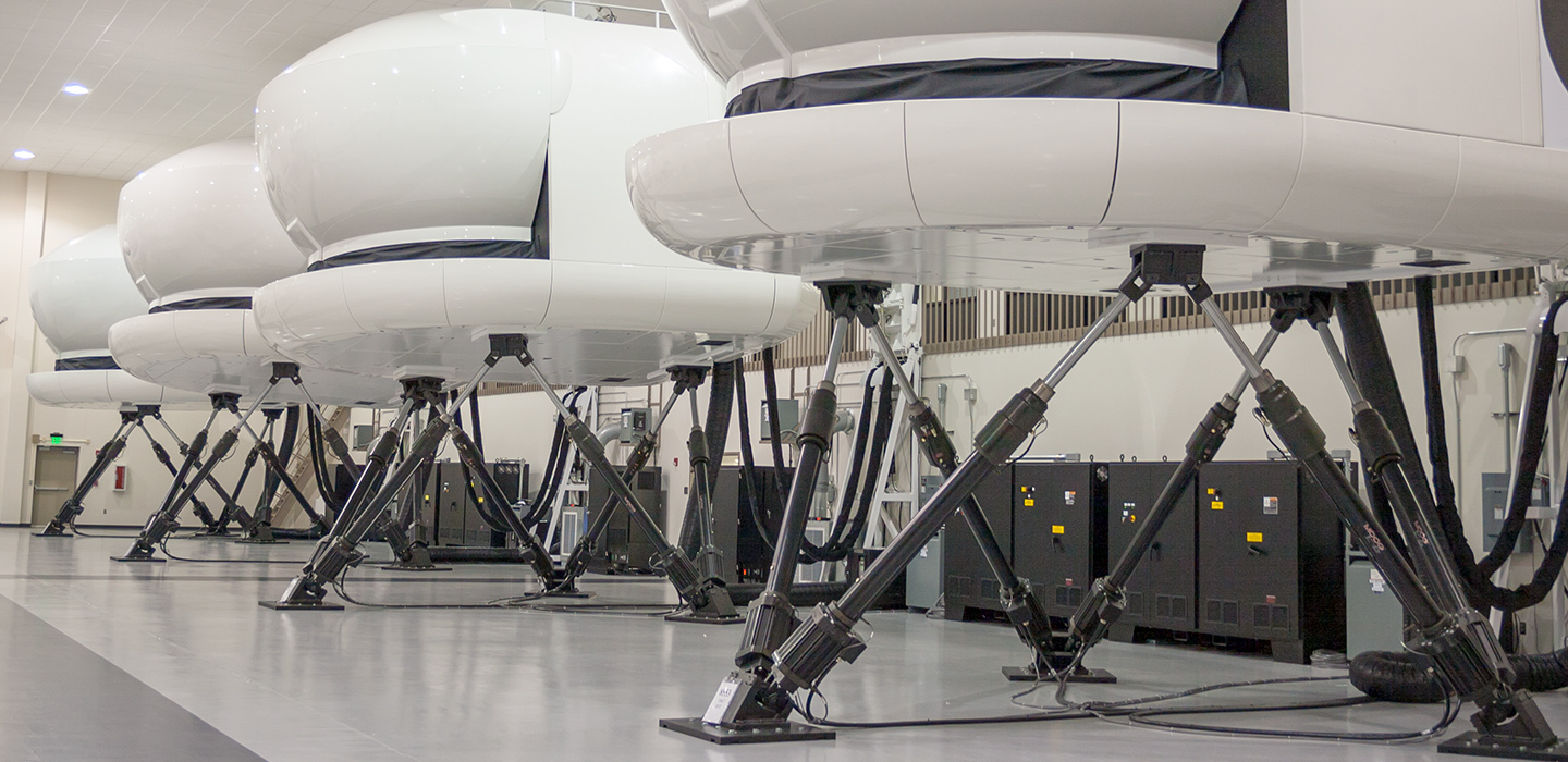 Differences Between Full-Motion and Fixed-Base Flight Simulators - AAG  Philippines