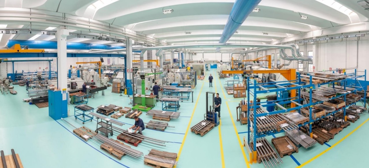 Screw production floor in Bergamo, Italy Screw production floor in Bergamo, Italy