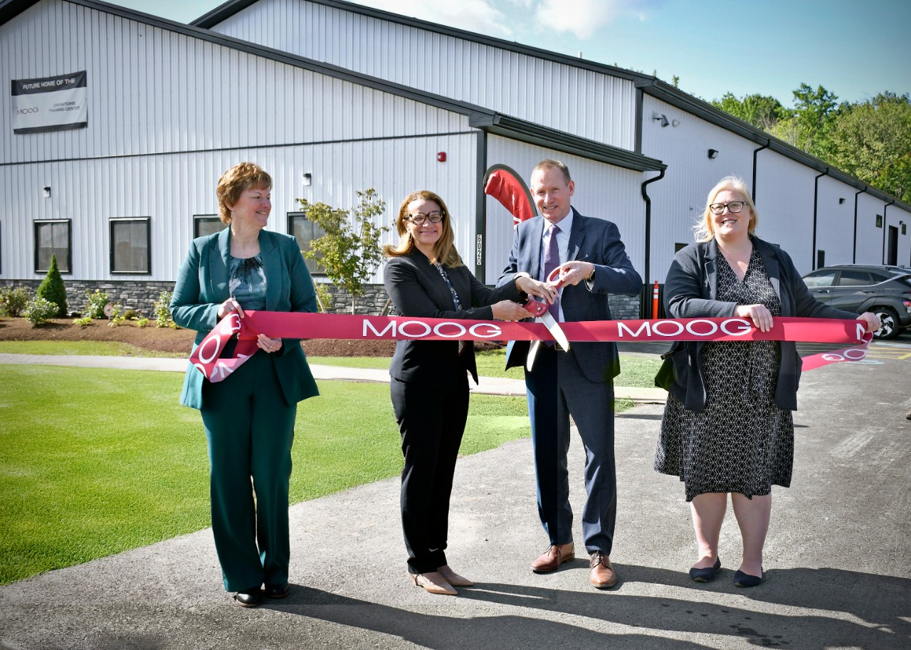 Moog Celebrates Grand Opening of Operations Training Center